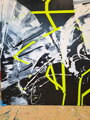 White on black neon, 200 x 200 cm 