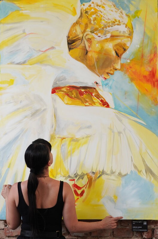 Held by light, 165 x 125 cm
